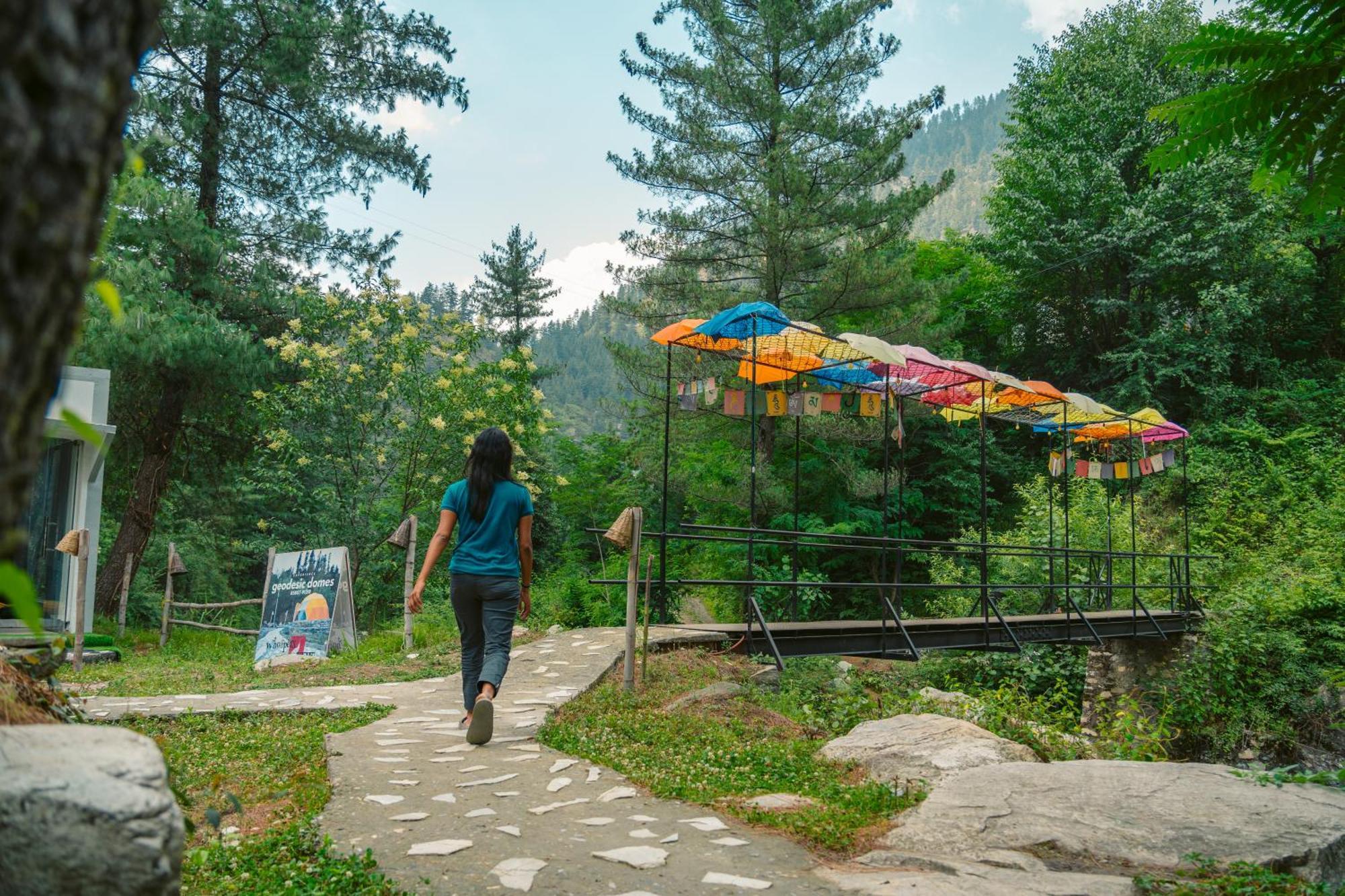 Whoopers Boutique Resort Jibhi Kültér fotó