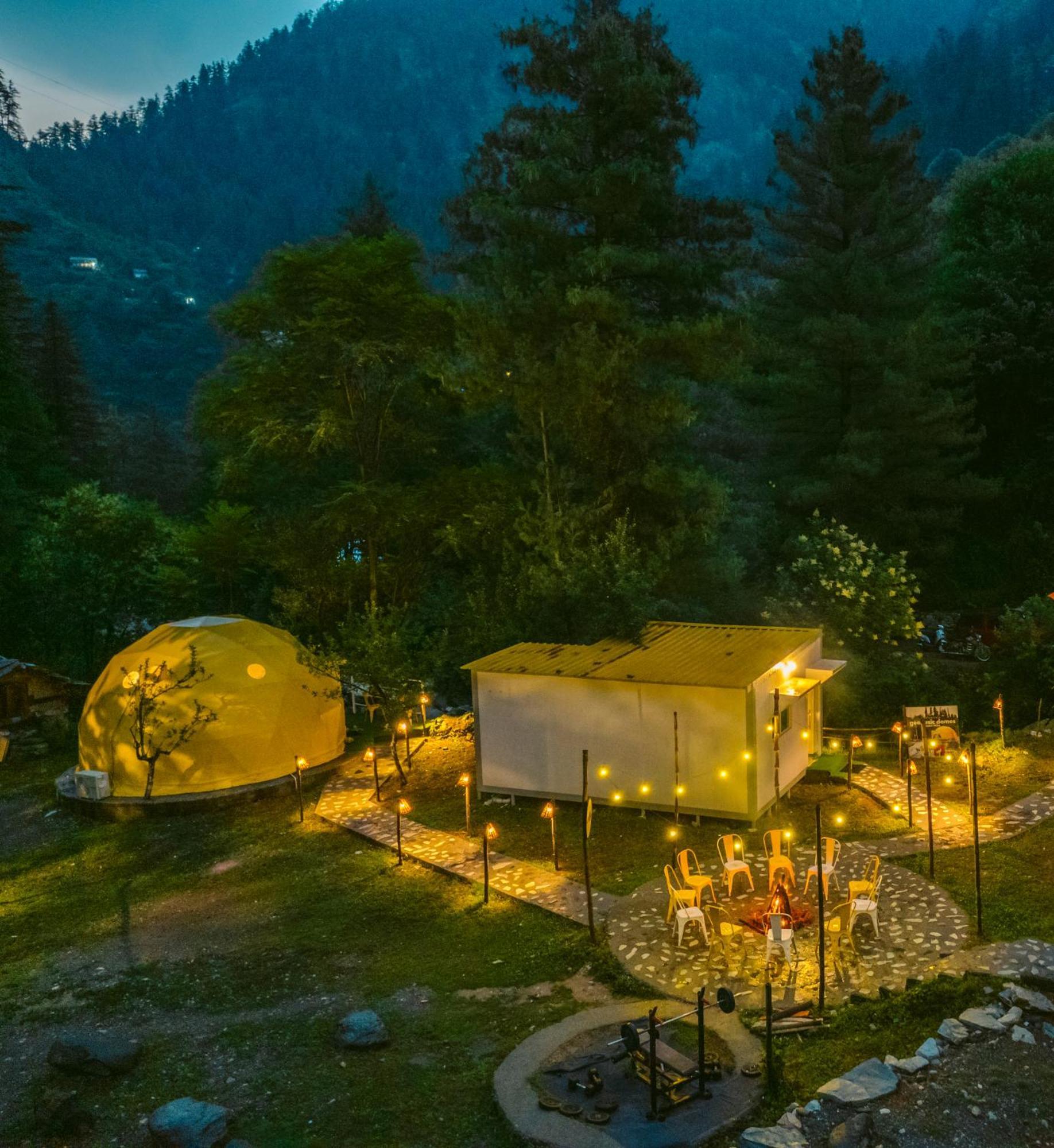 Whoopers Boutique Resort Jibhi Kültér fotó